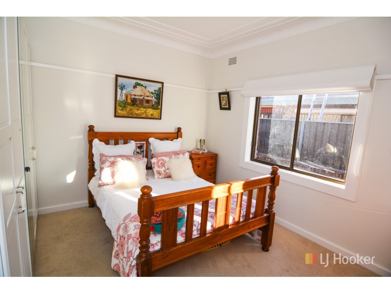 76 Calero Street, Lithgow NSW 2790