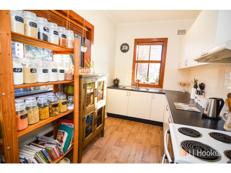 76 Calero Street, Lithgow NSW 2790