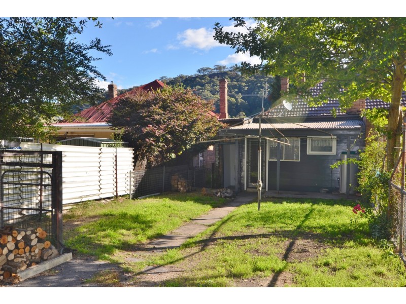27 Redgate Street, Lithgow NSW 2790