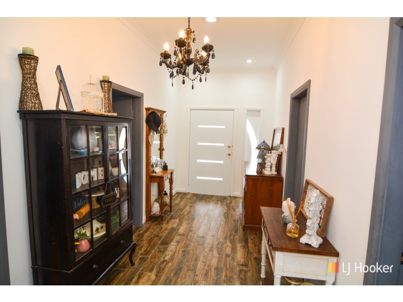 16 Lett Street, Lithgow NSW 2790
