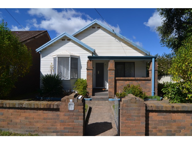 23 Inch Street, Lithgow NSW 2790