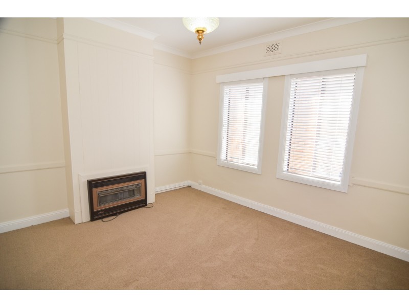 54 Laurence Street, Lithgow NSW 2790