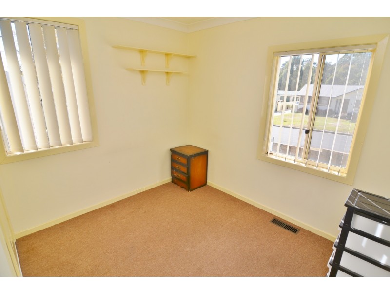 26 Finlay Avenue, Lithgow NSW 2790
