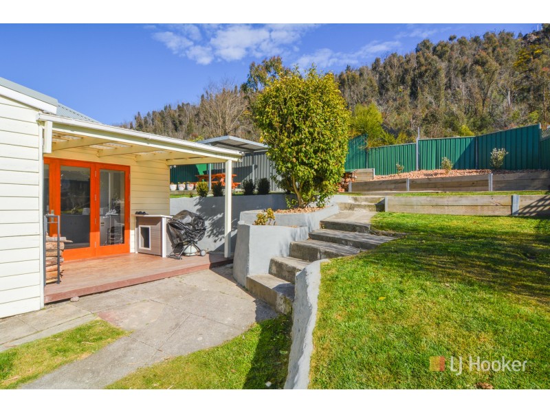 84 Macauley Street, Lithgow NSW 2790