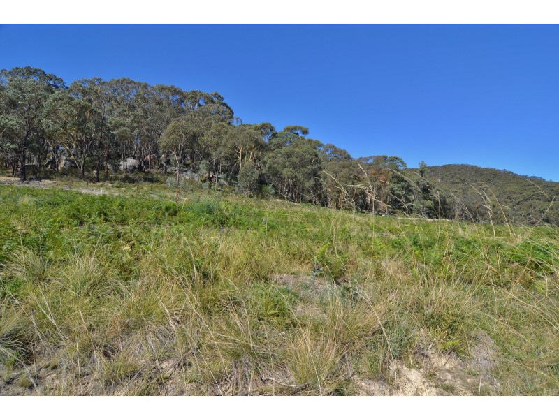 9 (Lot 3) Woodlands Drive, Lithgow NSW 2790