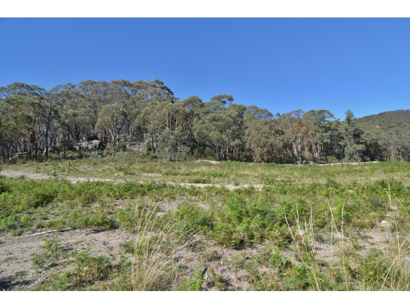 9 (Lot 3) Woodlands Drive, Lithgow NSW 2790