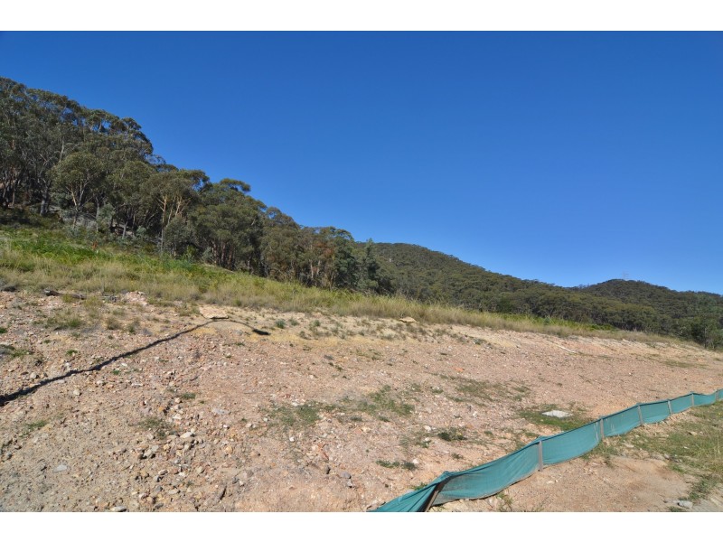 9 (Lot 3) Woodlands Drive, Lithgow NSW 2790