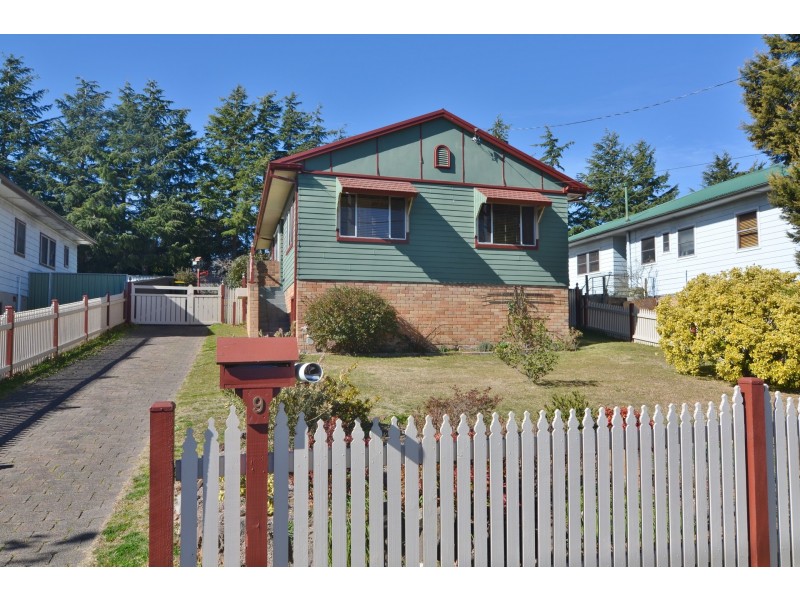 9 Andrew Street, Lithgow NSW 2790