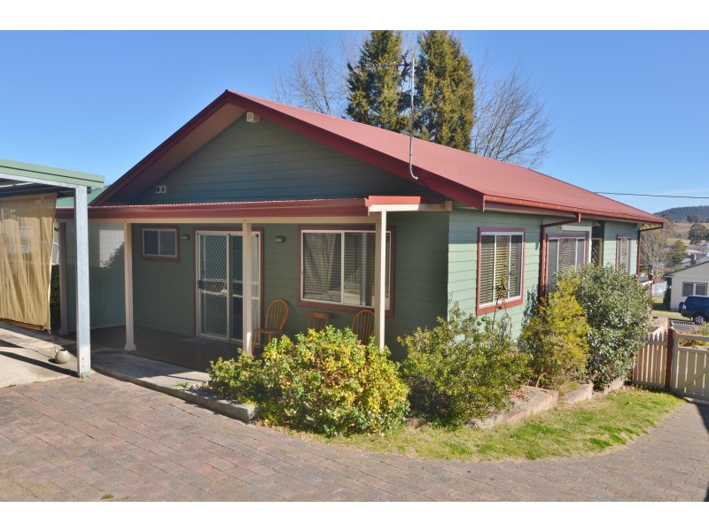 9 Andrew Street, Lithgow NSW 2790