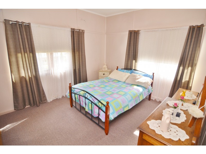 14 Stewart Street, Lithgow NSW 2790