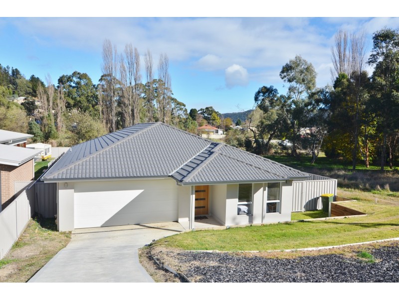 154 Hartley Valley Road, Lithgow NSW 2790