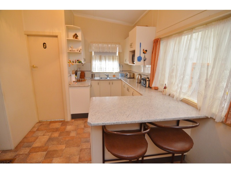 11 Park Parade, Lithgow NSW 2790