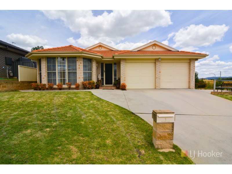 1 Henning Crescent, Wallerawang NSW 2845