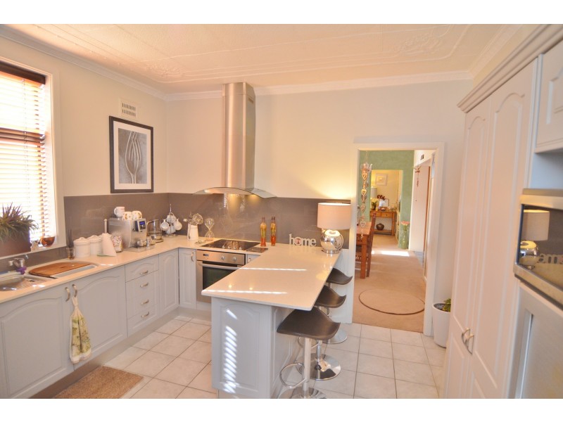 2 Calero Street, Lithgow NSW 2790