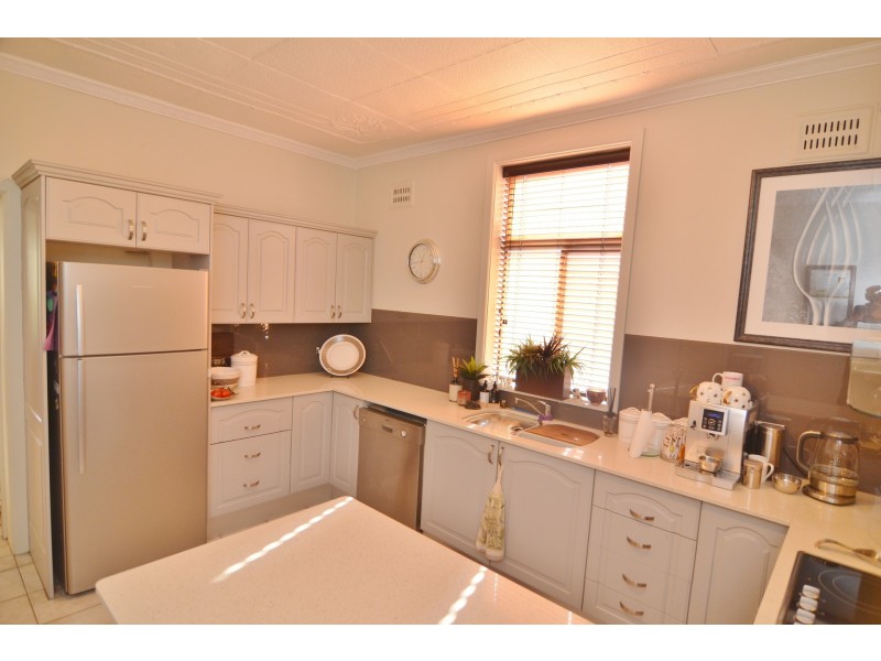 2 Calero Street, Lithgow NSW 2790