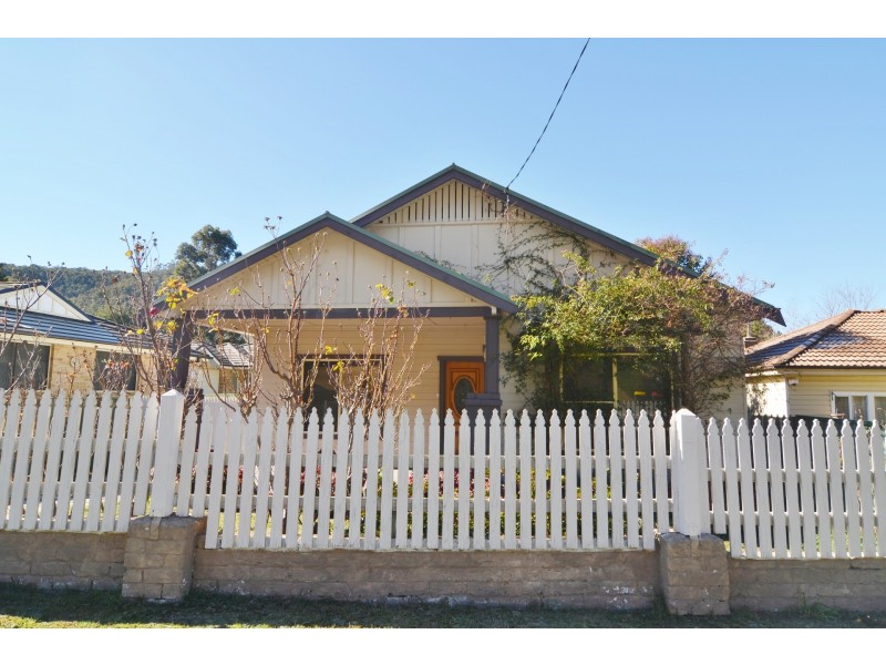 55 Macauley Street, Lithgow NSW 2790