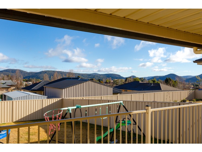7 Munjowee Circle, Lithgow NSW 2790