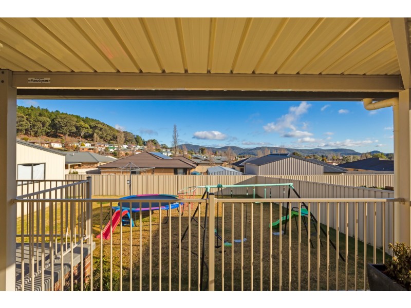 7 Munjowee Circle, Lithgow NSW 2790
