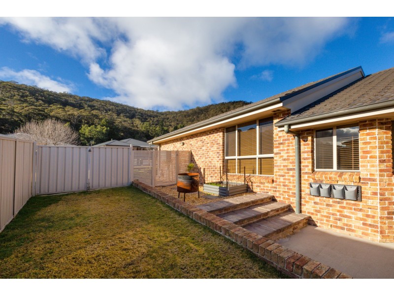7 Munjowee Circle, Lithgow NSW 2790