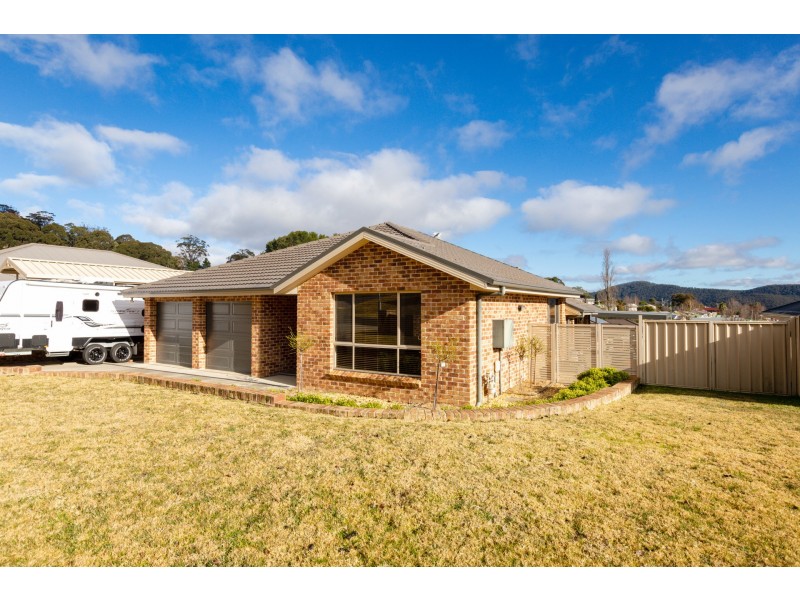7 Munjowee Circle, Lithgow NSW 2790