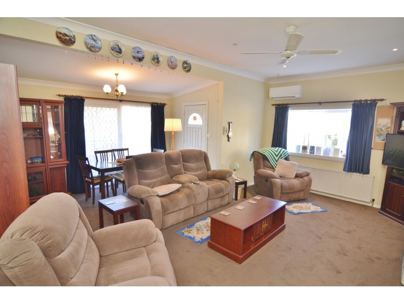 61 Musket Parade, Lithgow NSW 2790