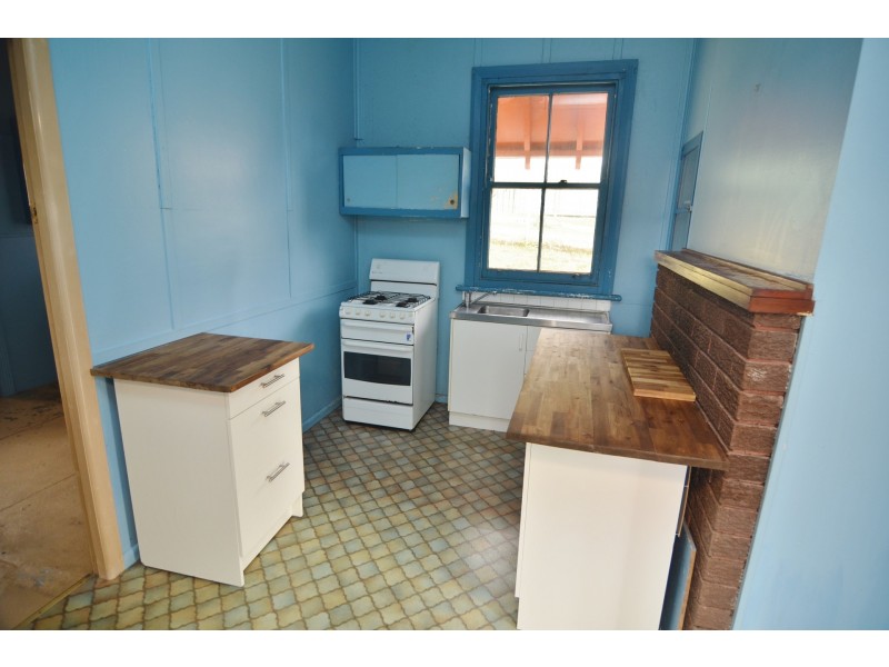 1 Hill Range Crescent, Lithgow NSW 2790