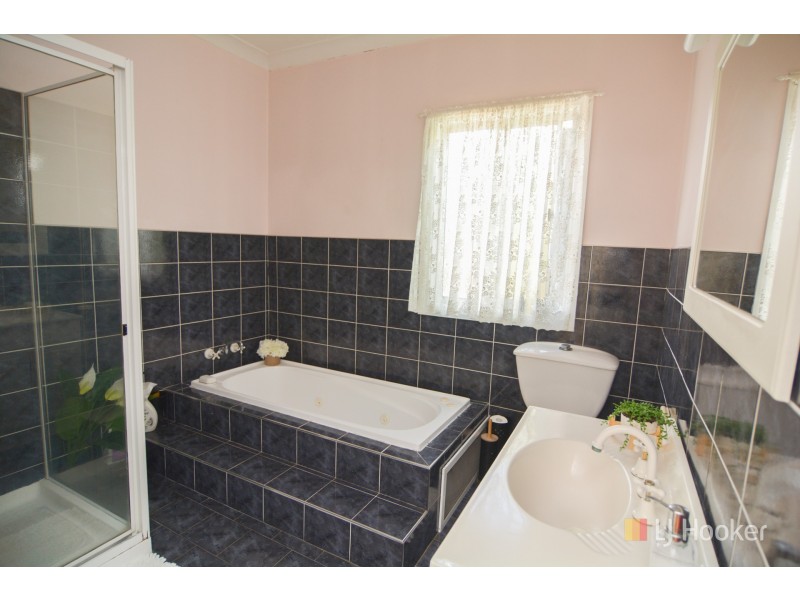 1025 Great Western Highway, Lithgow NSW 2790