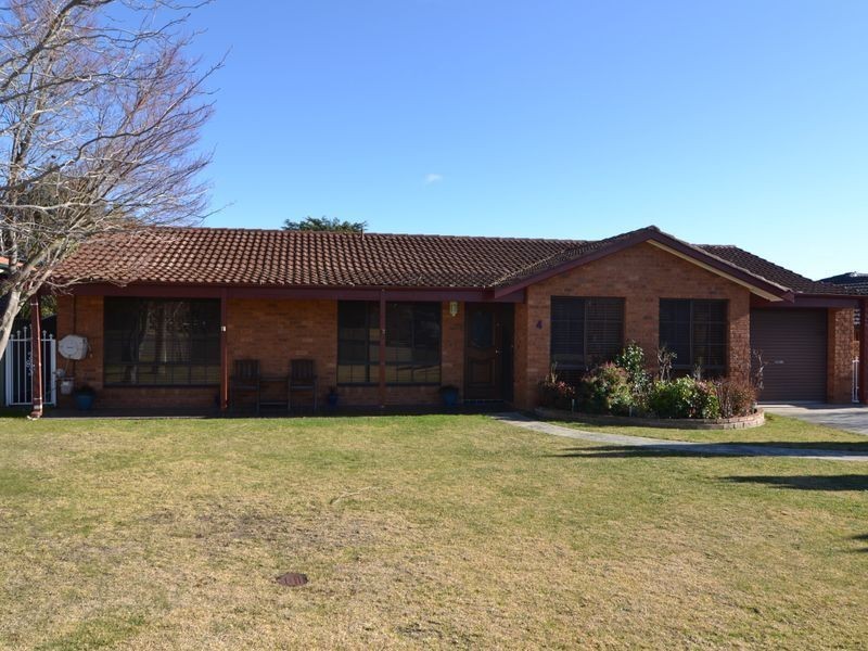 4 Tarrone Place, Wallerawang NSW 2845