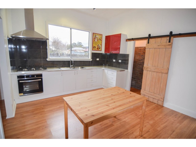 13 Geordie Street, Lithgow NSW 2790