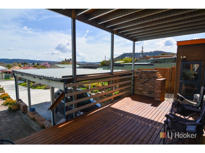 98 Hassans Walls Road, Lithgow NSW 2790