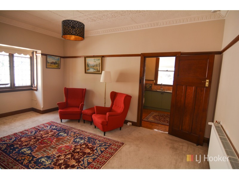 98 Hassans Walls Road, Lithgow NSW 2790