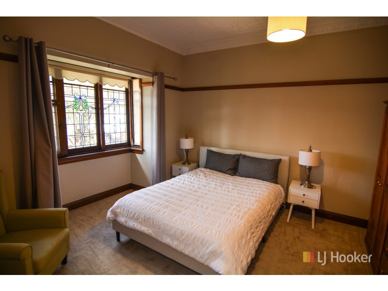98 Hassans Walls Road, Lithgow NSW 2790