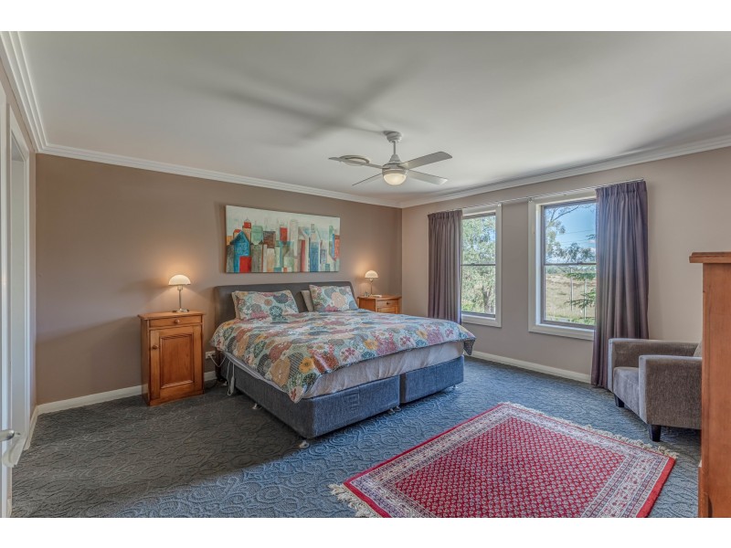 68 Magpie Hollow Road, South Bowenfels NSW 2790