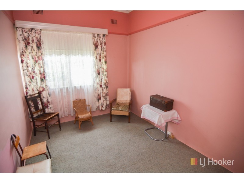 90 Cupro Street, Lithgow NSW 2790