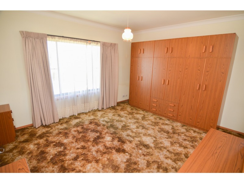 11 Tweed Road, Lithgow NSW 2790