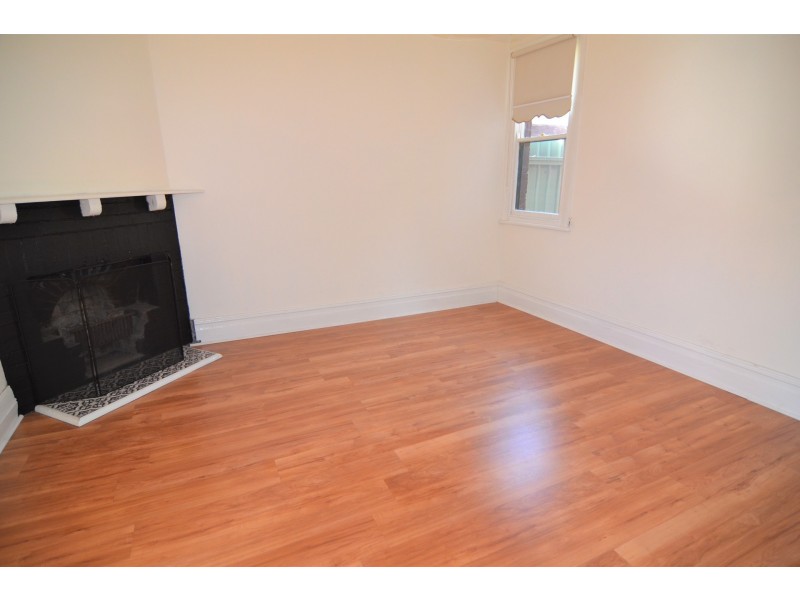 19 Mort Street, Lithgow NSW 2790