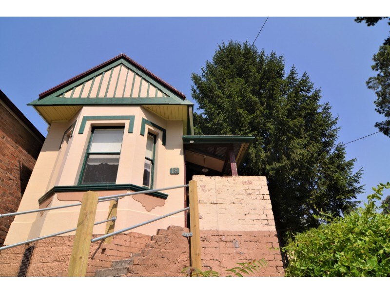 19 Mort Street, Lithgow NSW 2790