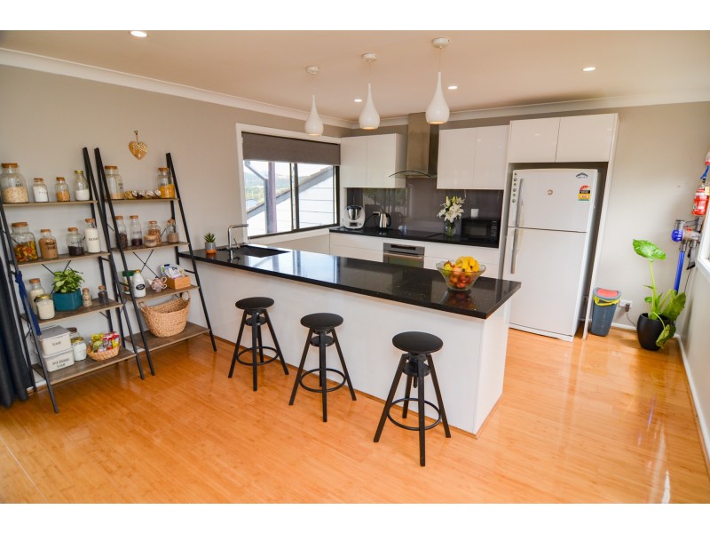 13 James Parade, Wallerawang NSW 2845