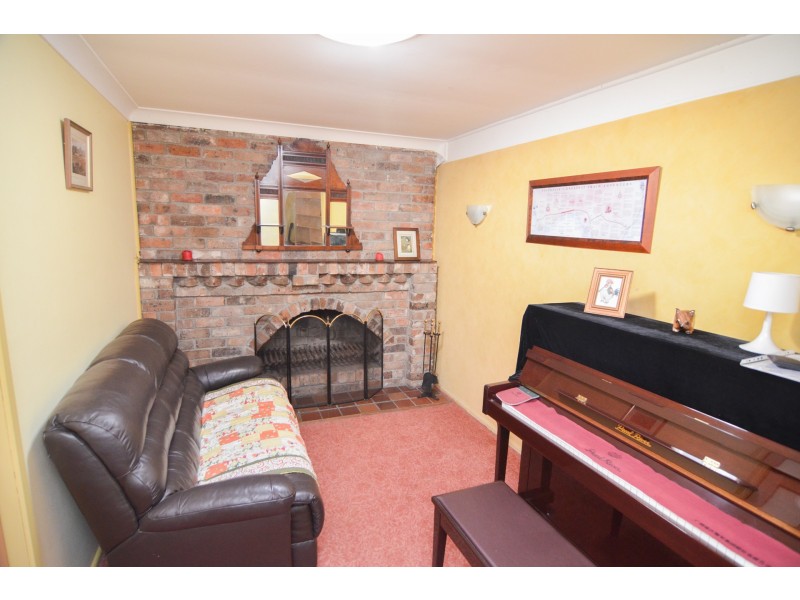 25 Rowsell Street, Portland NSW 2847