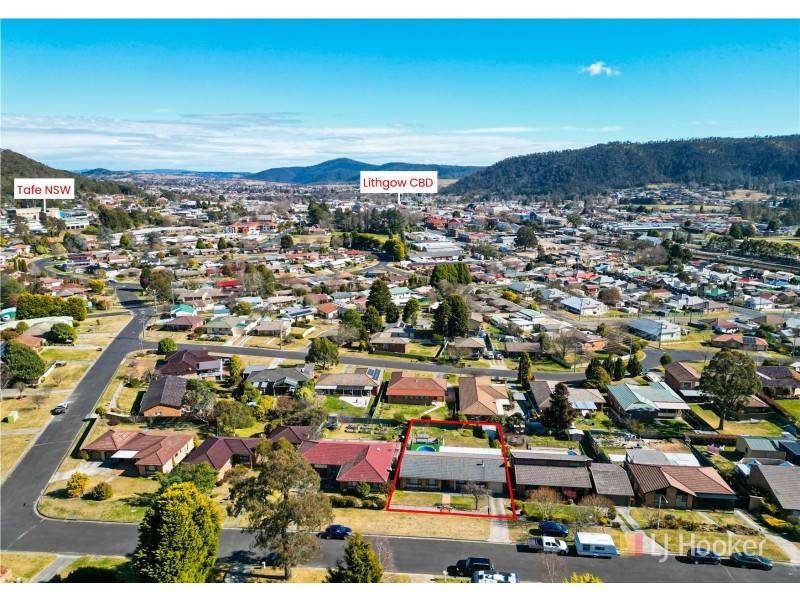 8 Blaxland Street, Lithgow NSW 2790