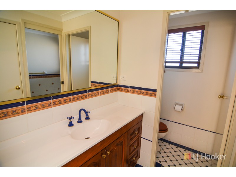 8 Blaxland Street, Lithgow NSW 2790