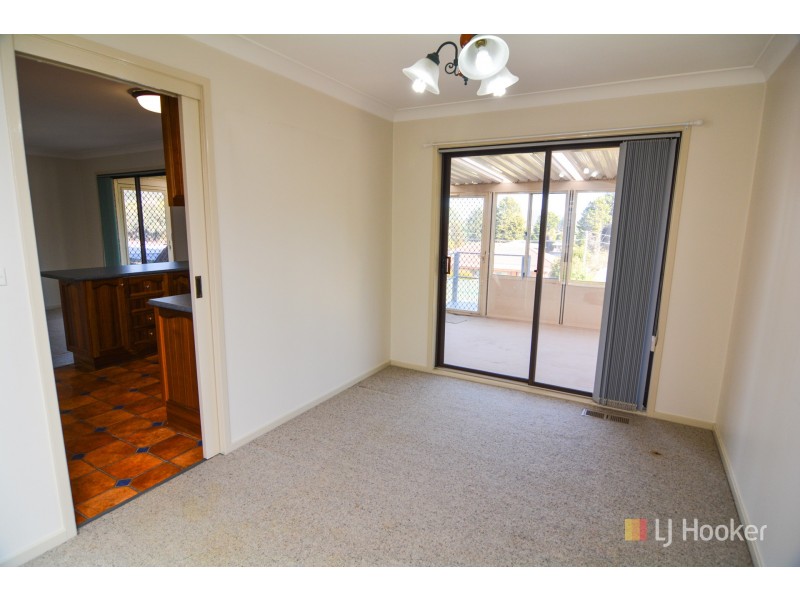 8 Blaxland Street, Lithgow NSW 2790