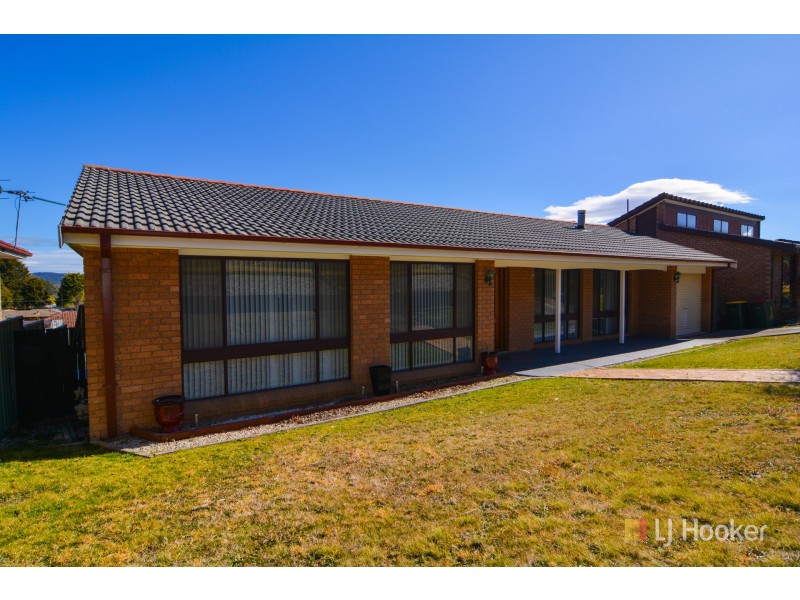 8 Blaxland Street, Lithgow NSW 2790