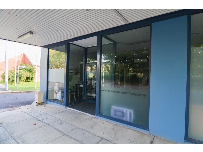 11 Railway Parade, Lithgow NSW 2790