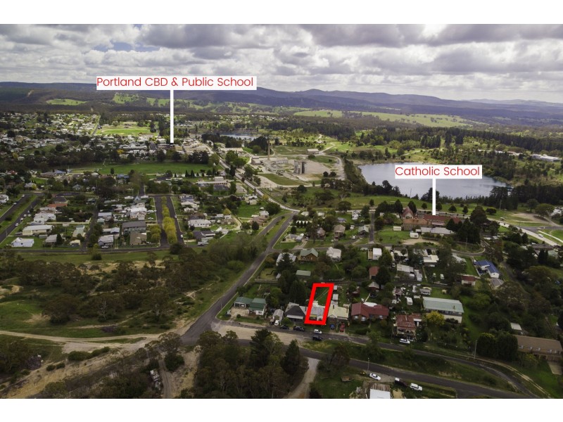 14 Dulhunty Street, Portland NSW 2847