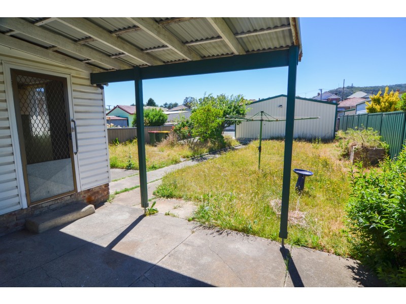 77 Calero Street, Lithgow NSW 2790