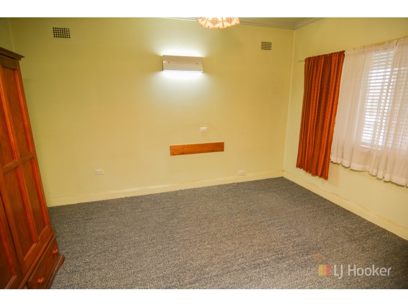 93 Calero Street, Lithgow NSW 2790
