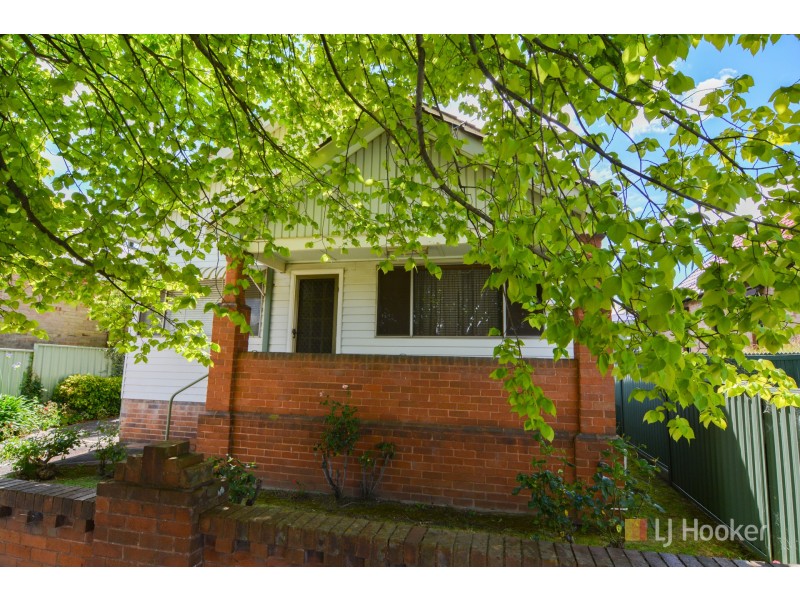 93 Calero Street, Lithgow NSW 2790