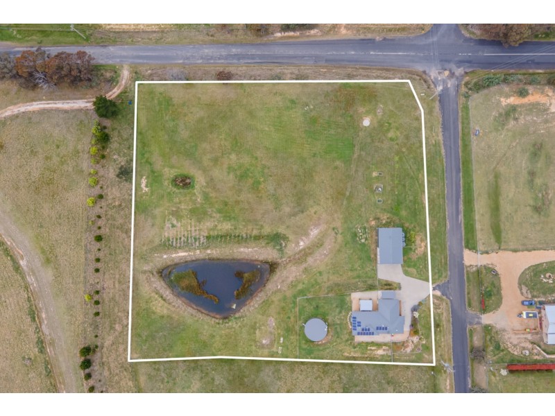 10 Oscar Parade, Portland NSW 2847
