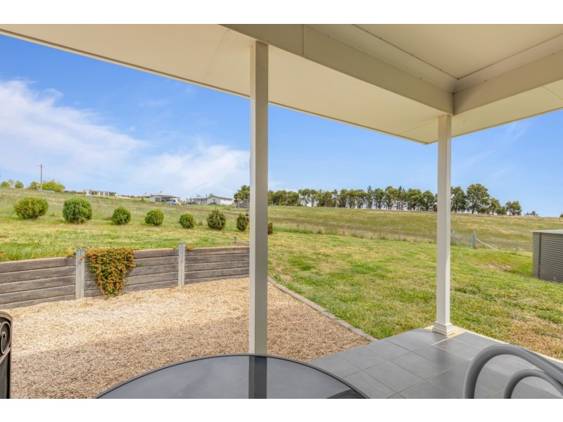 10 Oscar Parade, Portland NSW 2847
